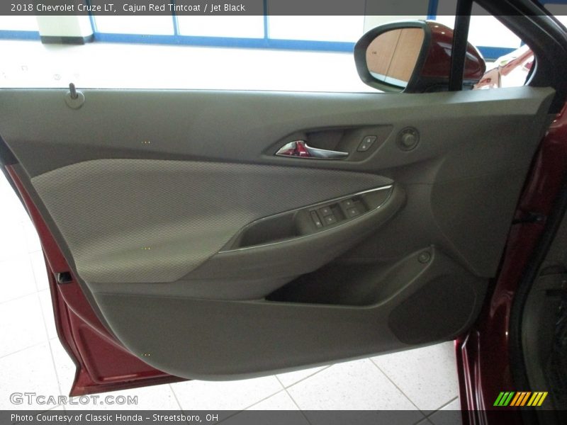 Cajun Red Tintcoat / Jet Black 2018 Chevrolet Cruze LT