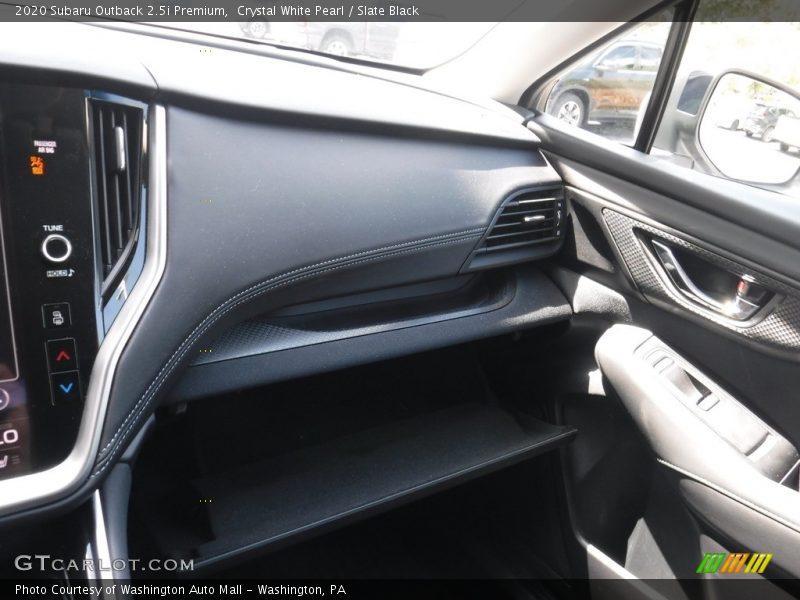 Crystal White Pearl / Slate Black 2020 Subaru Outback 2.5i Premium