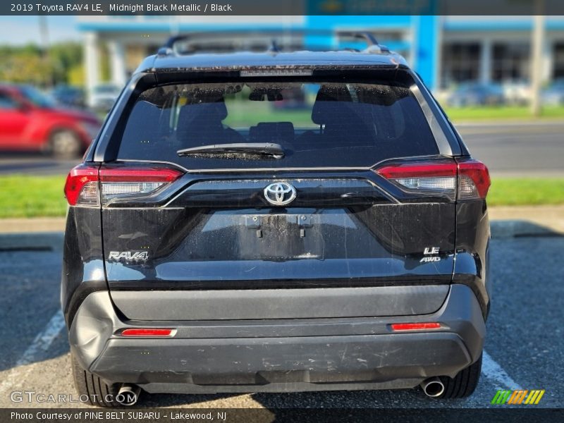 Midnight Black Metallic / Black 2019 Toyota RAV4 LE
