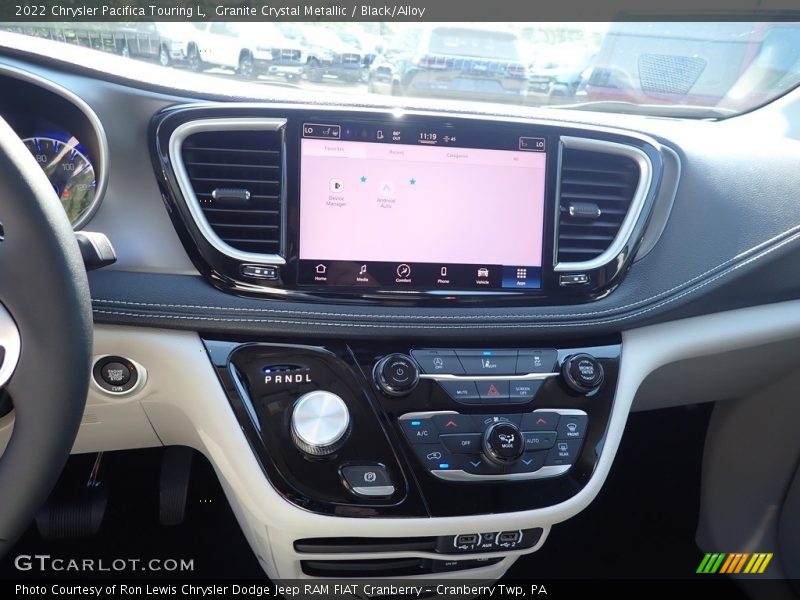Granite Crystal Metallic / Black/Alloy 2022 Chrysler Pacifica Touring L