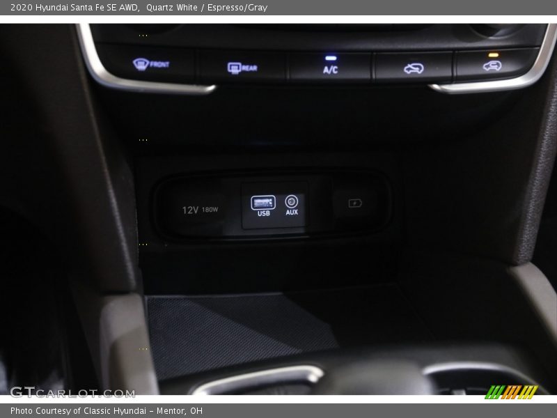 Quartz White / Espresso/Gray 2020 Hyundai Santa Fe SE AWD