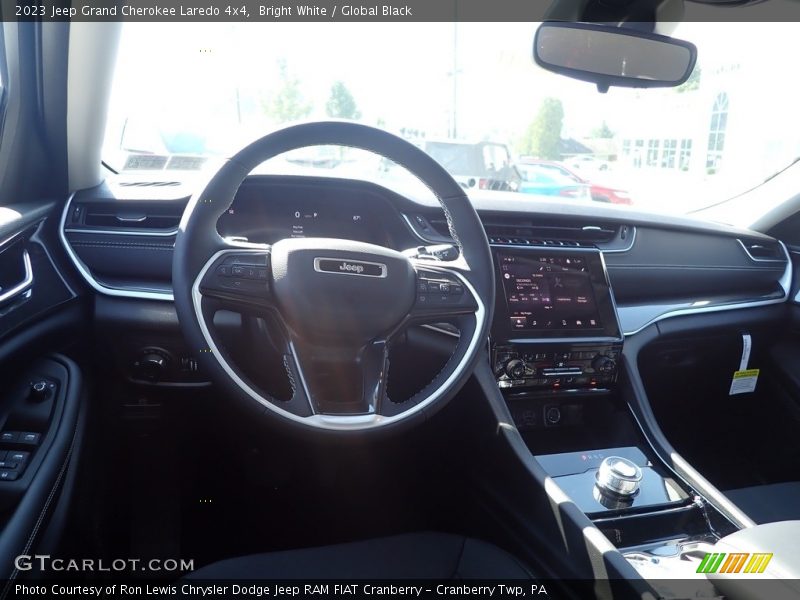 Dashboard of 2023 Grand Cherokee Laredo 4x4