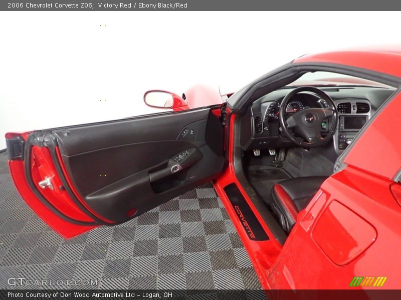 Front Seat of 2006 Corvette Z06