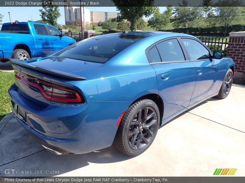 Frostbite / Black 2022 Dodge Charger SXT Blacktop