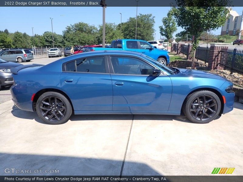 Frostbite / Black 2022 Dodge Charger SXT Blacktop