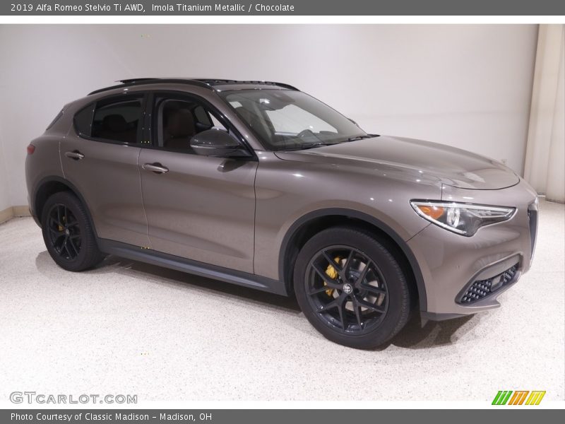 Imola Titanium Metallic / Chocolate 2019 Alfa Romeo Stelvio Ti AWD