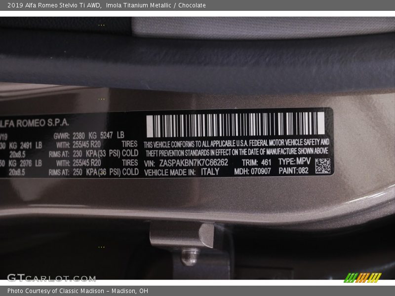 2019 Stelvio Ti AWD Imola Titanium Metallic Color Code 082