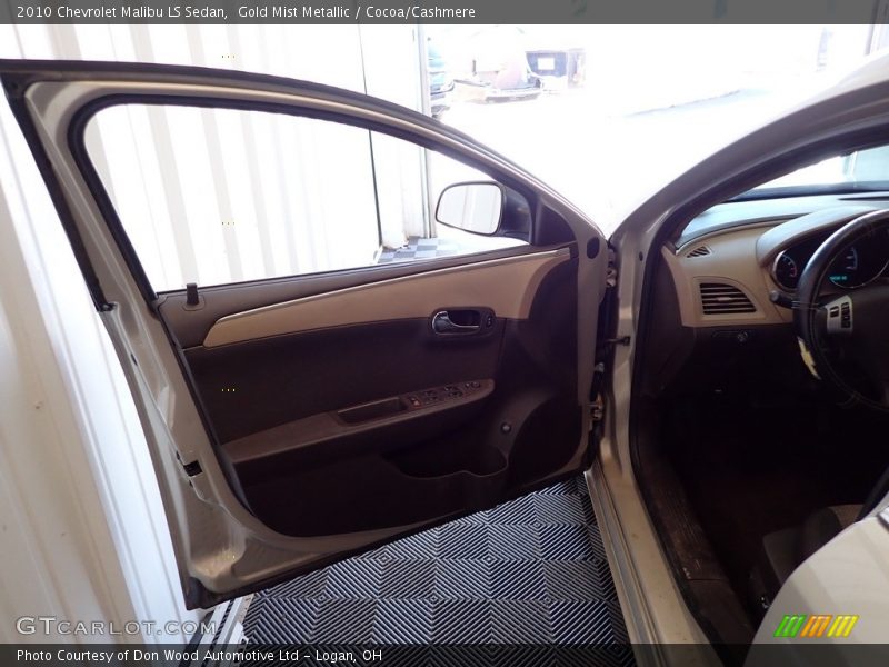 Gold Mist Metallic / Cocoa/Cashmere 2010 Chevrolet Malibu LS Sedan