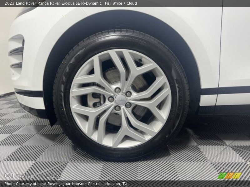  2023 Range Rover Evoque SE R-Dynamic Wheel
