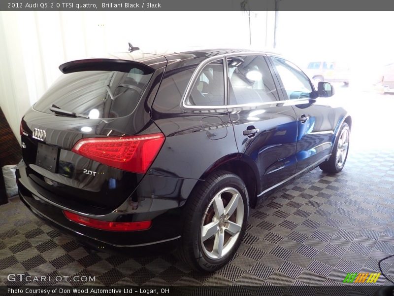 Brilliant Black / Black 2012 Audi Q5 2.0 TFSI quattro