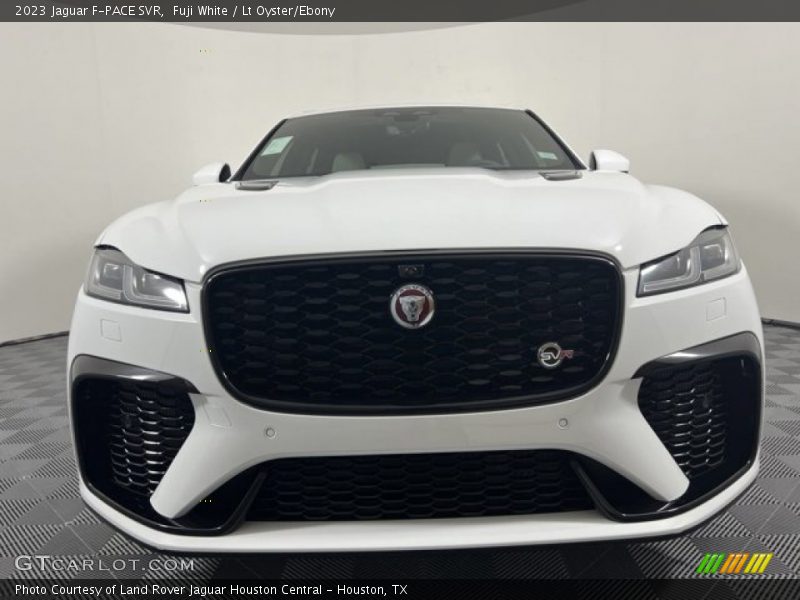 Fuji White / Lt Oyster/Ebony 2023 Jaguar F-PACE SVR