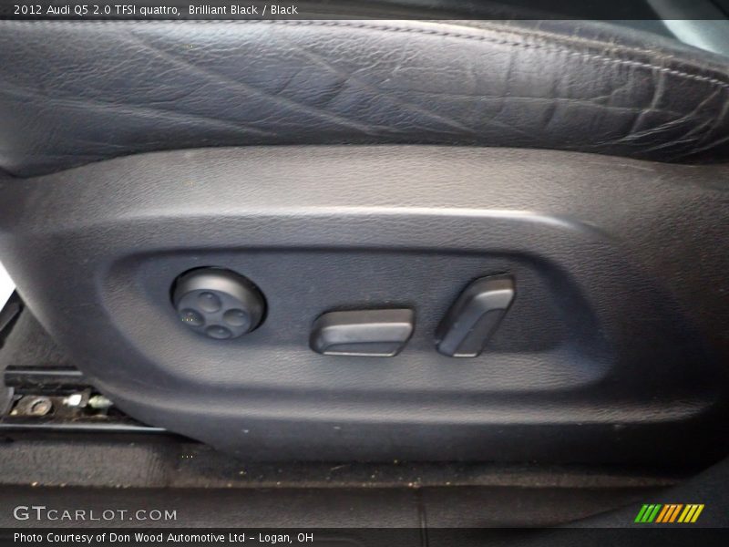 Brilliant Black / Black 2012 Audi Q5 2.0 TFSI quattro