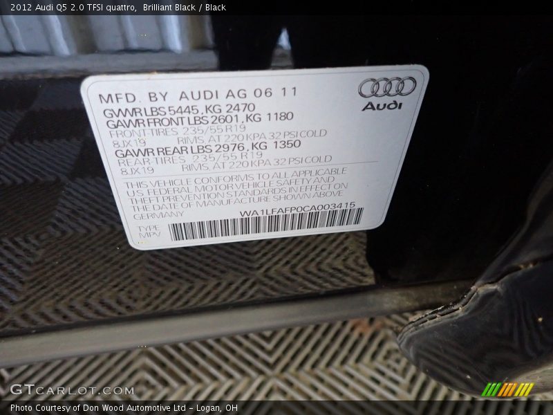 Brilliant Black / Black 2012 Audi Q5 2.0 TFSI quattro