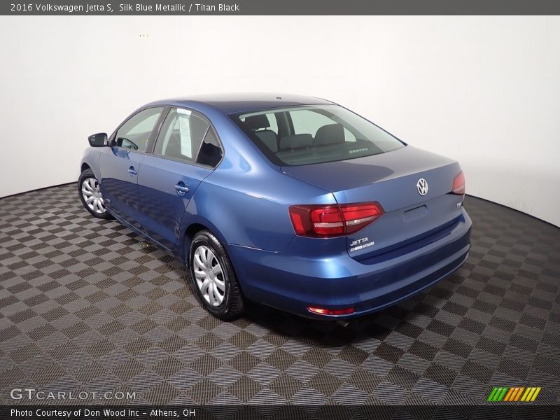 Silk Blue Metallic / Titan Black 2016 Volkswagen Jetta S