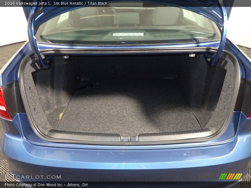 Silk Blue Metallic / Titan Black 2016 Volkswagen Jetta S