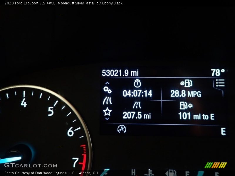 Moondust Silver Metallic / Ebony Black 2020 Ford EcoSport SES 4WD