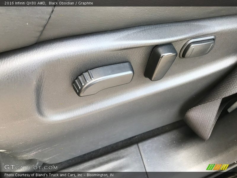 Black Obsidian / Graphite 2016 Infiniti QX80 AWD
