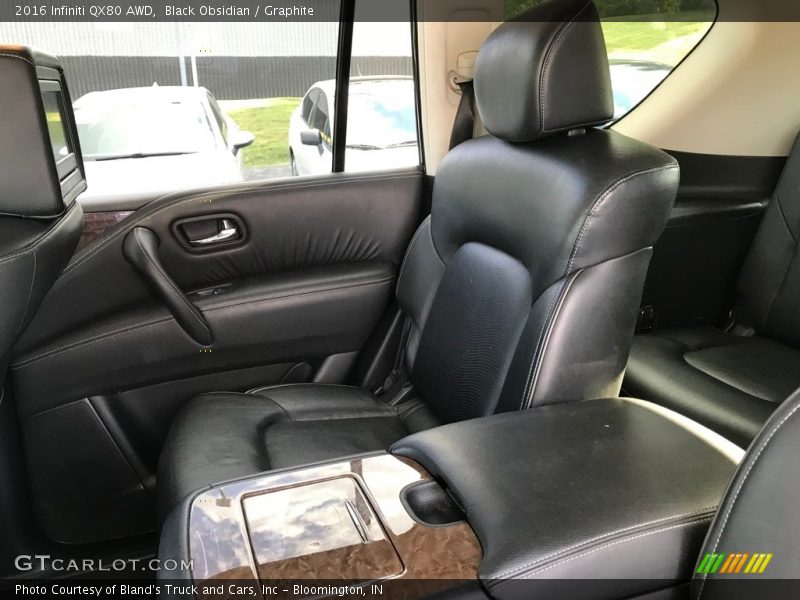 Black Obsidian / Graphite 2016 Infiniti QX80 AWD