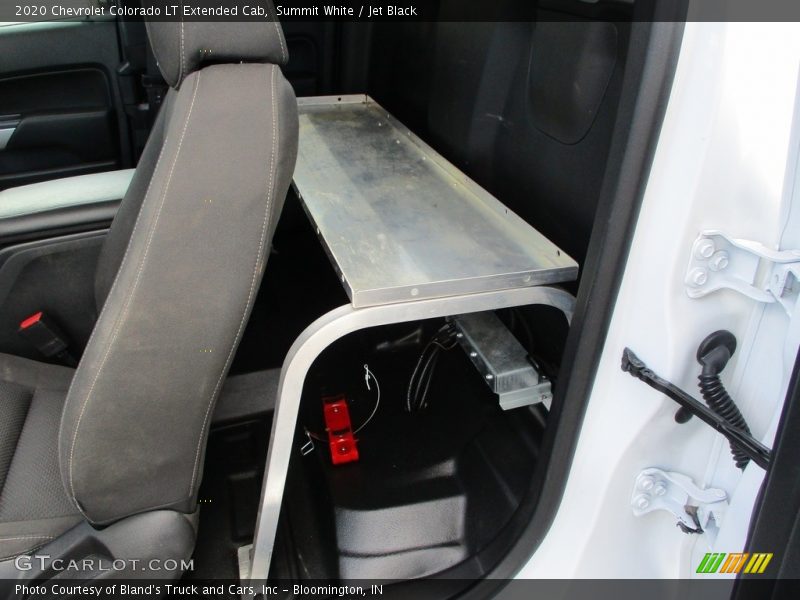 Summit White / Jet Black 2020 Chevrolet Colorado LT Extended Cab