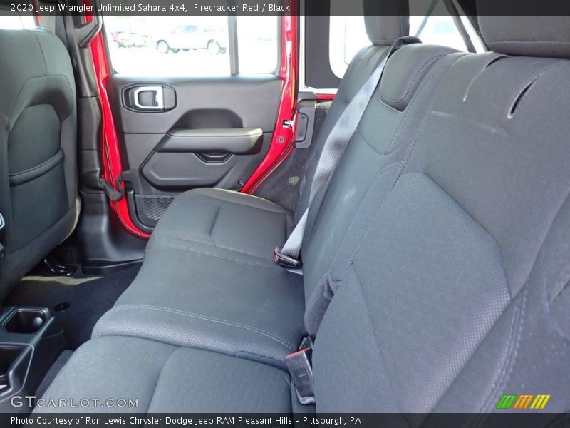 Firecracker Red / Black 2020 Jeep Wrangler Unlimited Sahara 4x4