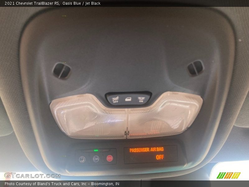 Oasis Blue / Jet Black 2021 Chevrolet TrailBlazer RS
