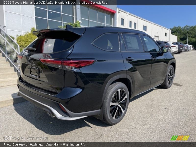 Midnight Black Metallic / Cockpit Red 2022 Toyota Highlander XSE AWD