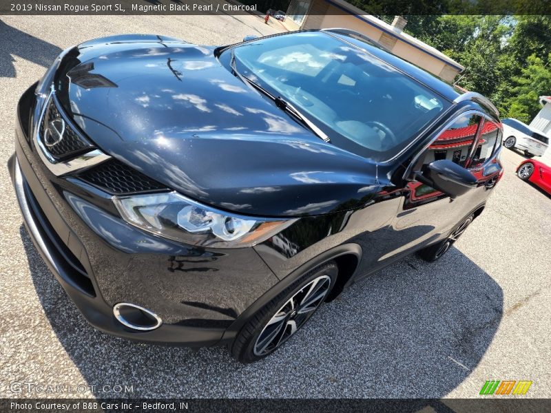 Magnetic Black Pearl / Charcoal 2019 Nissan Rogue Sport SL