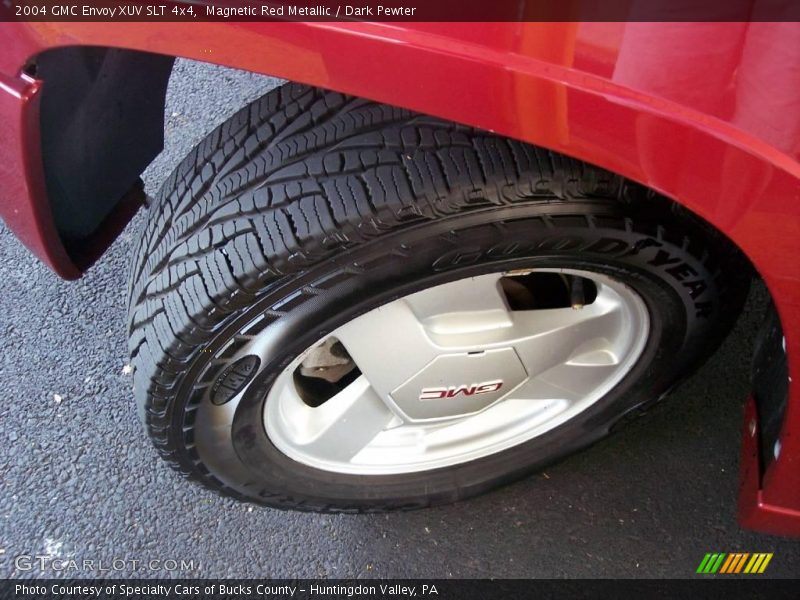 Magnetic Red Metallic / Dark Pewter 2004 GMC Envoy XUV SLT 4x4