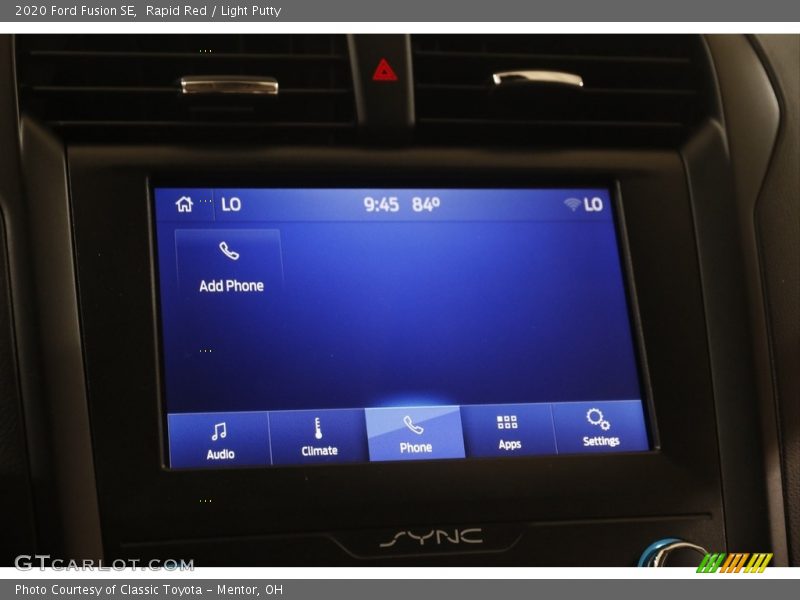 Rapid Red / Light Putty 2020 Ford Fusion SE