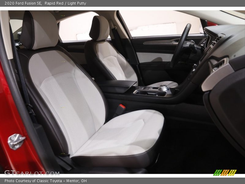 Rapid Red / Light Putty 2020 Ford Fusion SE