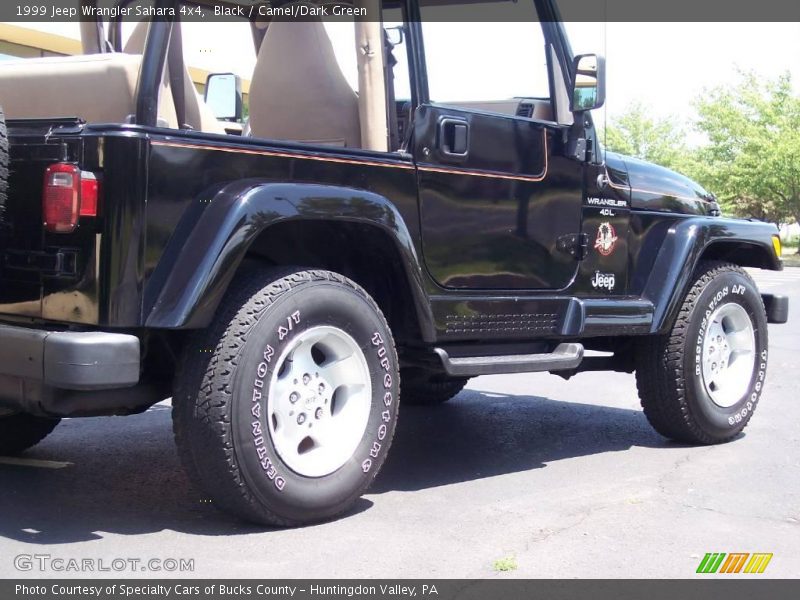 Black / Camel/Dark Green 1999 Jeep Wrangler Sahara 4x4