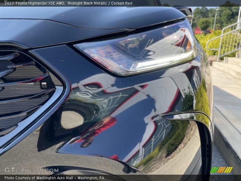 Midnight Black Metallic / Cockpit Red 2022 Toyota Highlander XSE AWD