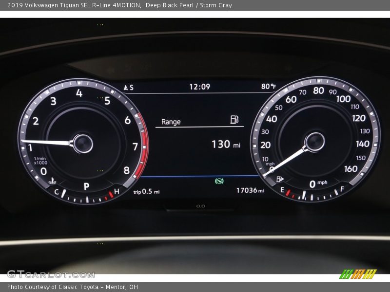 Deep Black Pearl / Storm Gray 2019 Volkswagen Tiguan SEL R-Line 4MOTION