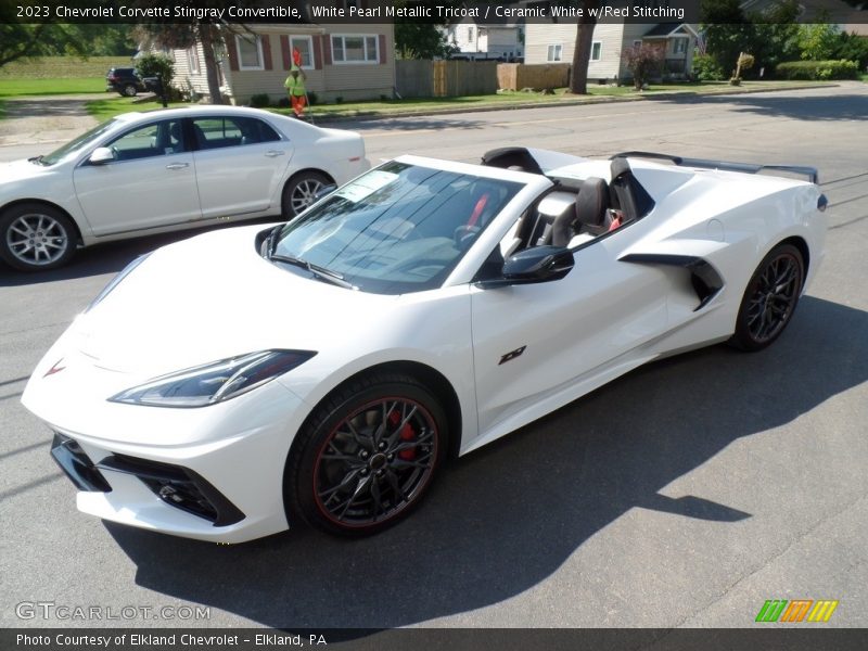 White Pearl Metallic Tricoat / Ceramic White w/Red Stitching 2023 Chevrolet Corvette Stingray Convertible