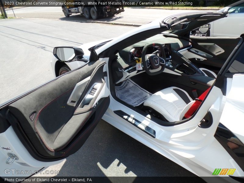 White Pearl Metallic Tricoat / Ceramic White w/Red Stitching 2023 Chevrolet Corvette Stingray Convertible
