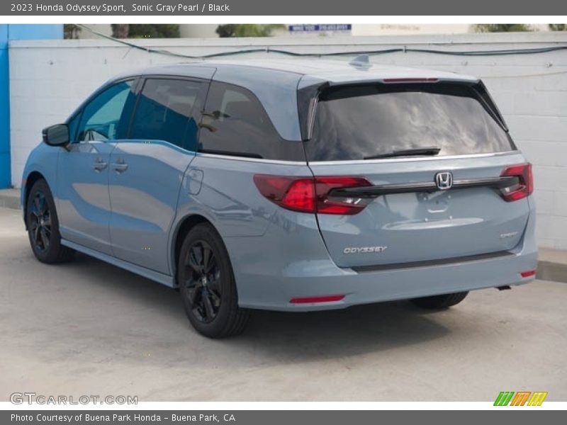 Sonic Gray Pearl / Black 2023 Honda Odyssey Sport