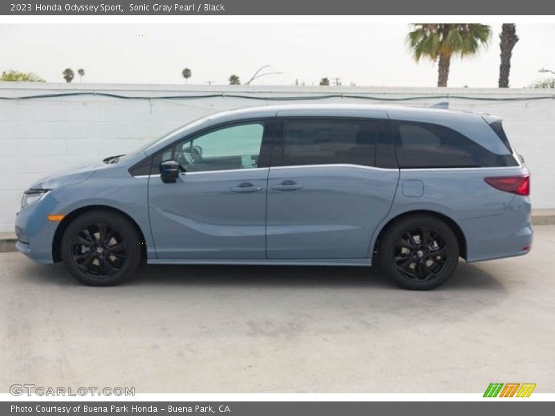 Sonic Gray Pearl / Black 2023 Honda Odyssey Sport