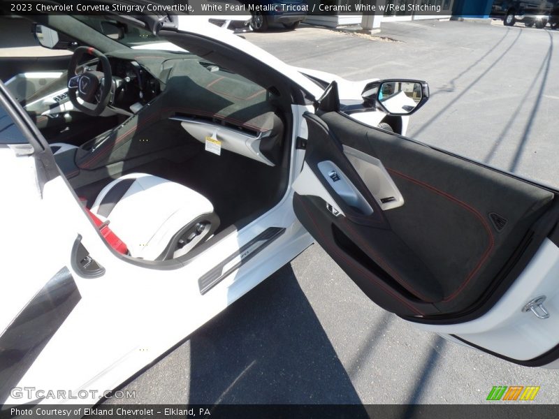 White Pearl Metallic Tricoat / Ceramic White w/Red Stitching 2023 Chevrolet Corvette Stingray Convertible