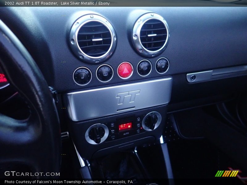 Lake Silver Metallic / Ebony 2002 Audi TT 1.8T Roadster