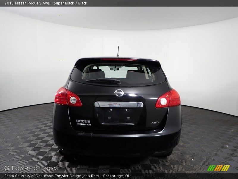 Super Black / Black 2013 Nissan Rogue S AWD