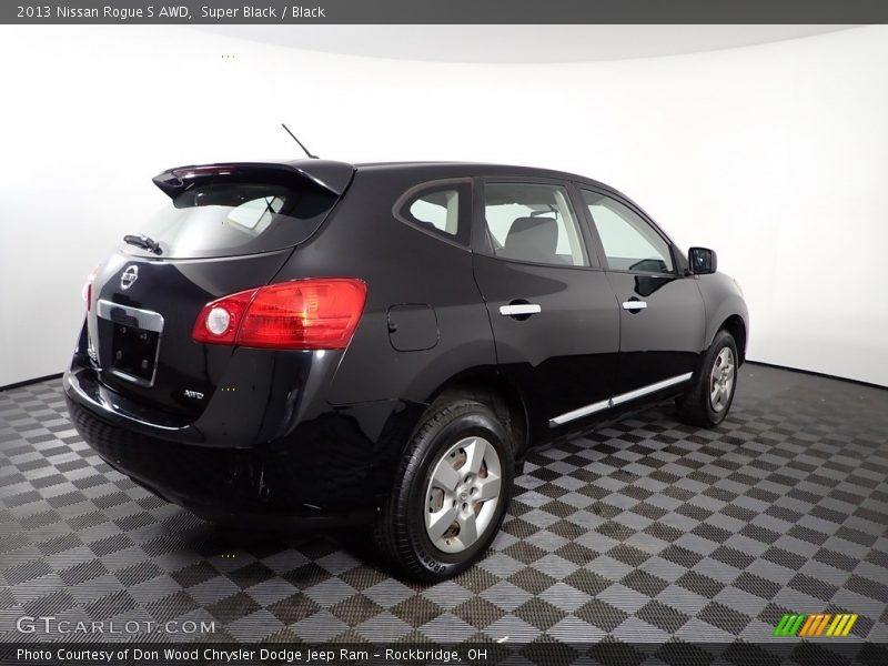 Super Black / Black 2013 Nissan Rogue S AWD