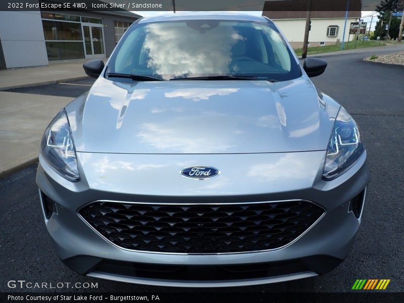 Iconic Silver / Sandstone 2022 Ford Escape SE 4WD