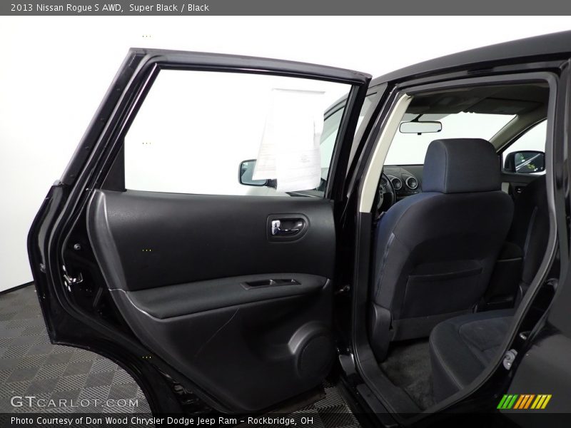 Super Black / Black 2013 Nissan Rogue S AWD