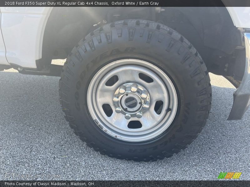  2018 F350 Super Duty XL Regular Cab 4x4 Chassis Wheel