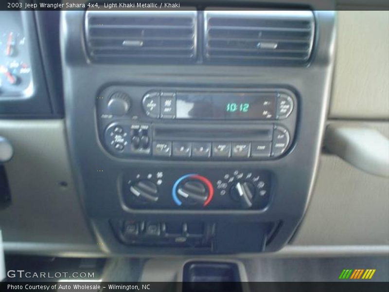 Light Khaki Metallic / Khaki 2003 Jeep Wrangler Sahara 4x4