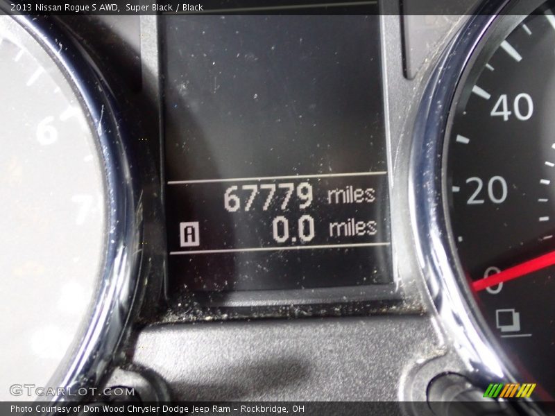 Super Black / Black 2013 Nissan Rogue S AWD