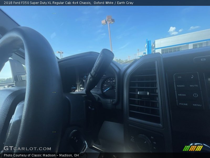 Oxford White / Earth Gray 2018 Ford F350 Super Duty XL Regular Cab 4x4 Chassis