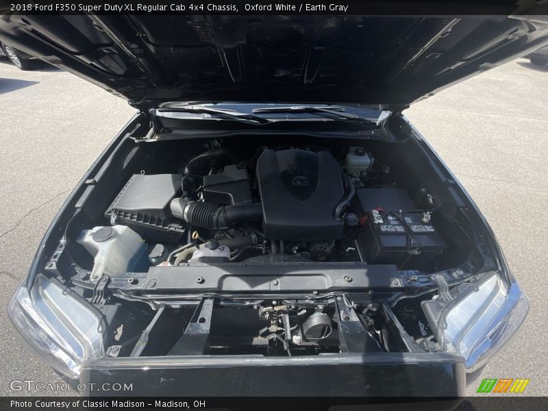 Oxford White / Earth Gray 2018 Ford F350 Super Duty XL Regular Cab 4x4 Chassis