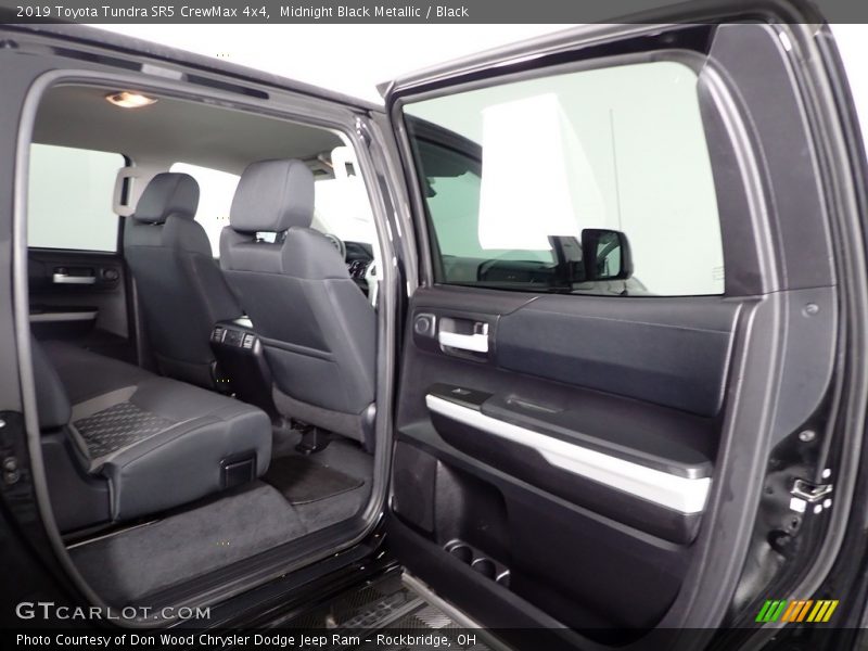 Midnight Black Metallic / Black 2019 Toyota Tundra SR5 CrewMax 4x4