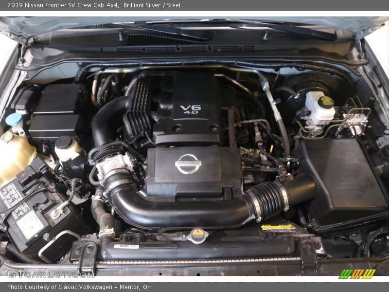 Brilliant Silver / Steel 2019 Nissan Frontier SV Crew Cab 4x4